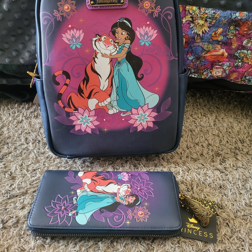 Disney Princess Jasmine Navy Backpack and Wallet Set